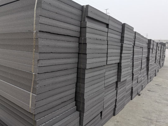 擠塑板裝車現(xiàn)場(chǎng)